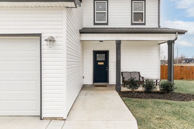 Foto del edificio - 1106 Eagle's View Dr