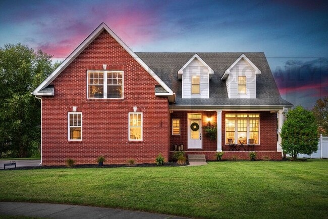 Building Photo - 135 Weymouth Ct