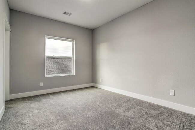 Foto del edificio - 2819 Palm St