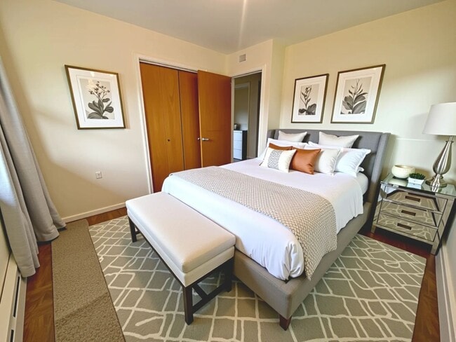 Foto del edificio - 2 Bedroom 1 Bathroom in Elizabethtown w/La...
