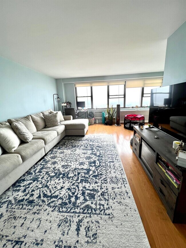 Foto del edificio - 500 Central Ave