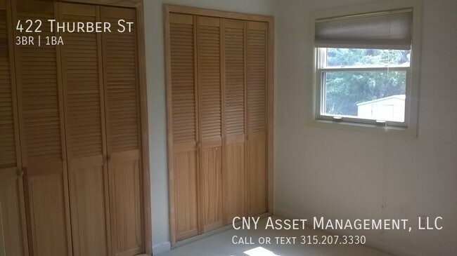 Building Photo - 3 bed/1 Bath Single Family Home