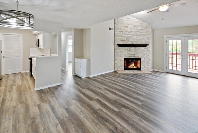 Foto del edificio - 432 Shirley Ridge Dr