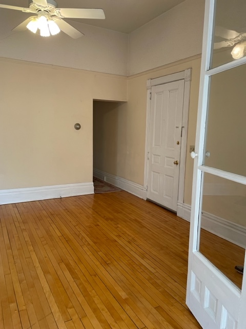 Foto del edificio - 2726 DuPont Ave S
