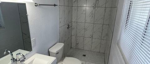 Foto del edificio - 4889 Blanton Dr