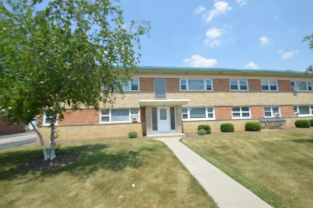 230 Johnson St Unit 1W, Palatine, IL 60067 Condo for Rent in Palatine