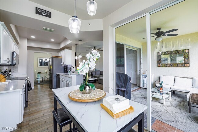 Foto del edificio - 1405 Tiffany Ln