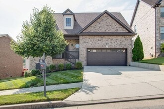 Building Photo - 145 Tulip Grove Point