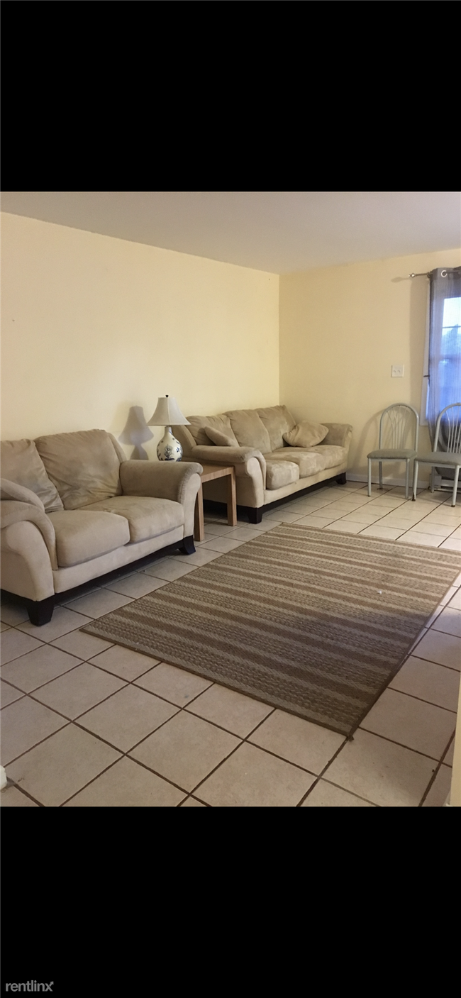 Foto del edificio - 2 br, 1 bath 4plex - 322 Bayshore Drive 1E