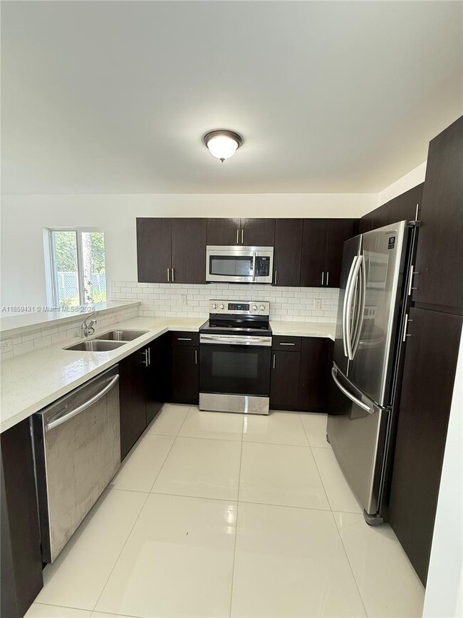 Building Photo - 13744 SW 258th Ln