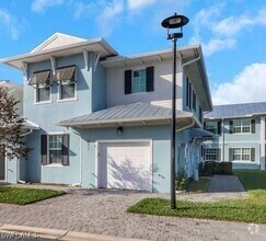 Building Photo - 26401 Coco Cay Cir