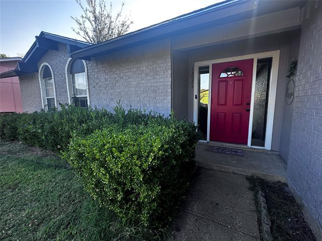 Building Photo - 13021 Valley Forge Cir