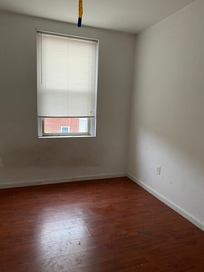 Building Photo - 1600 Wharton St