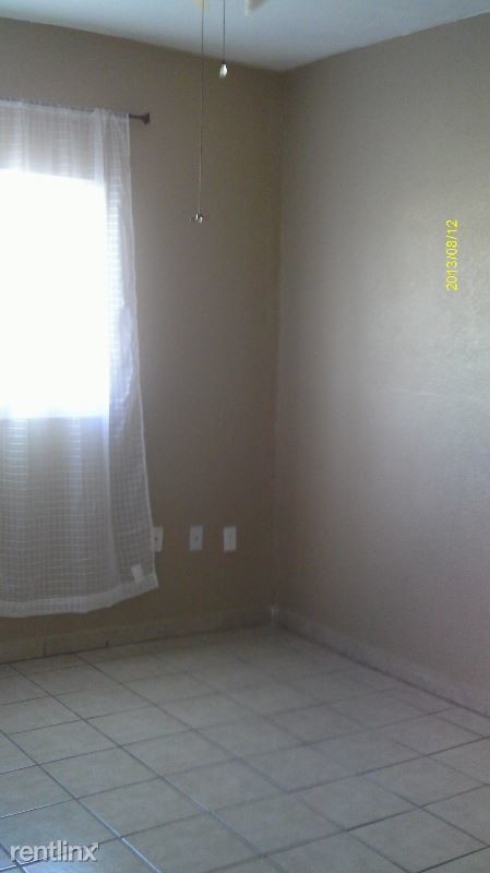Foto del edificio - 1325 Sixth St