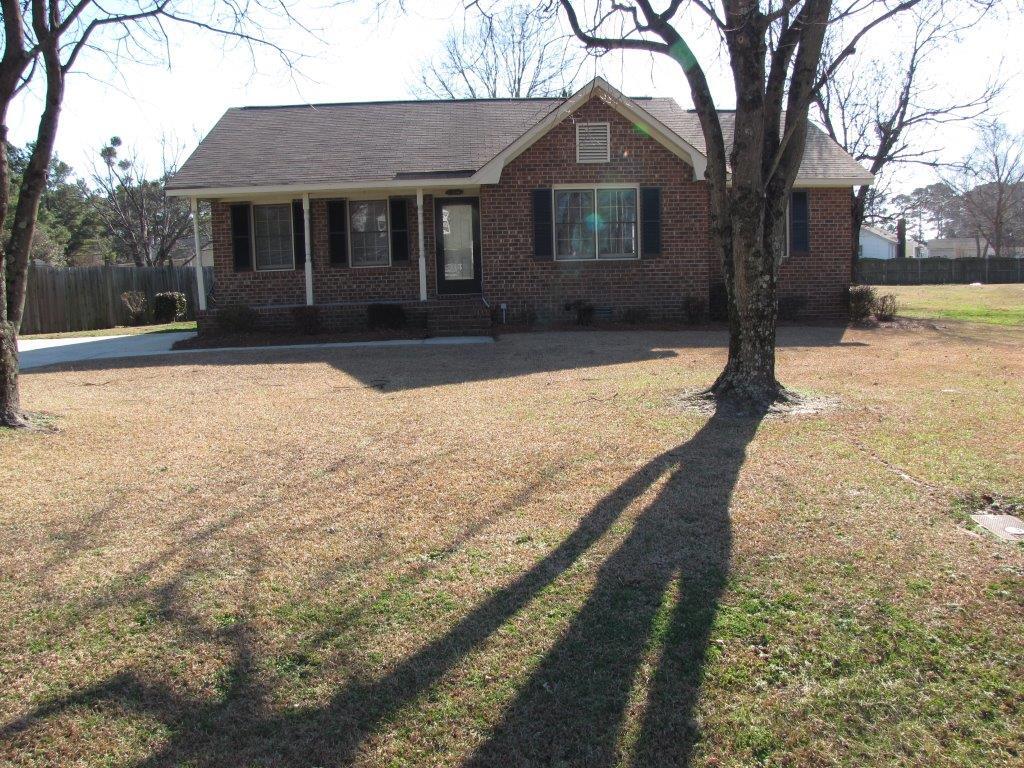 2358 E Fire Tower Rd, Greenville, NC 27858 House for Rent in