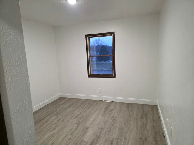 Building Photo - 601 Rizek Dr