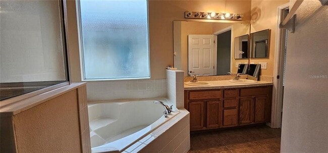 Foto del edificio - 14125 Morning Frost Dr