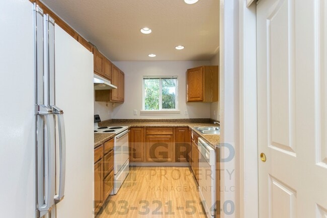 Building Photo - GPM397 - SE 62nd Ave (T1)
