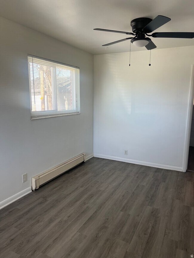 Building Photo - Cozy Condo Living in the Heart of Salt Lake City