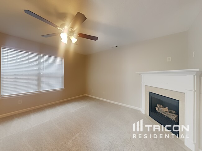 Foto del edificio - 140 Rankin Cir