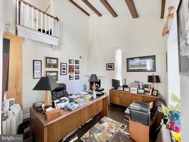 Building Photo - 89 Oak Knoll Dr