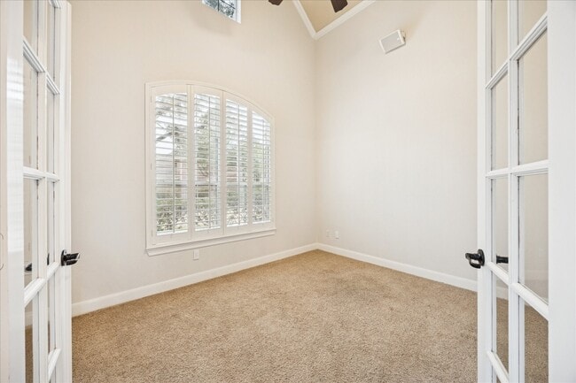 Building Photo - 9914 Slover Creek Ln