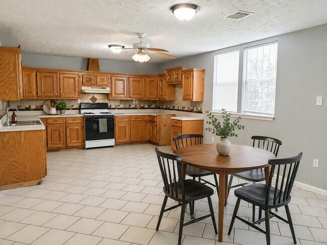 Foto del edificio - 3020 Sagebrush Dr