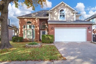 Building Photo - 2213 Heatherton Pl