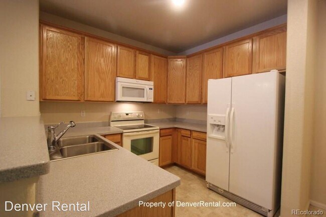 Building Photo - 2 br, 2.5 bath House - 574 S Mobile Pl