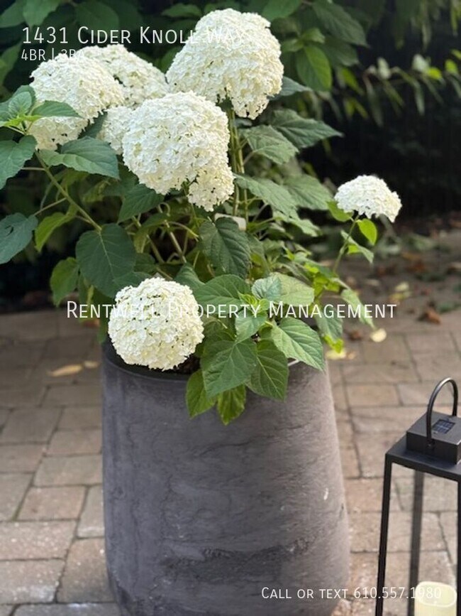 Foto del edificio - 1431 Cider Knoll Way