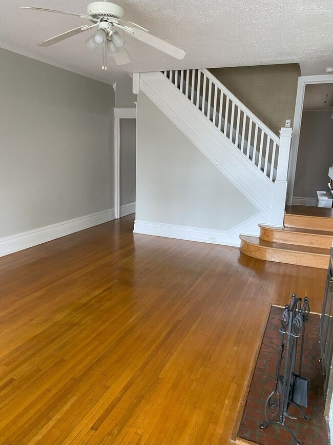 Building Photo - Charming Brick Single Family Home