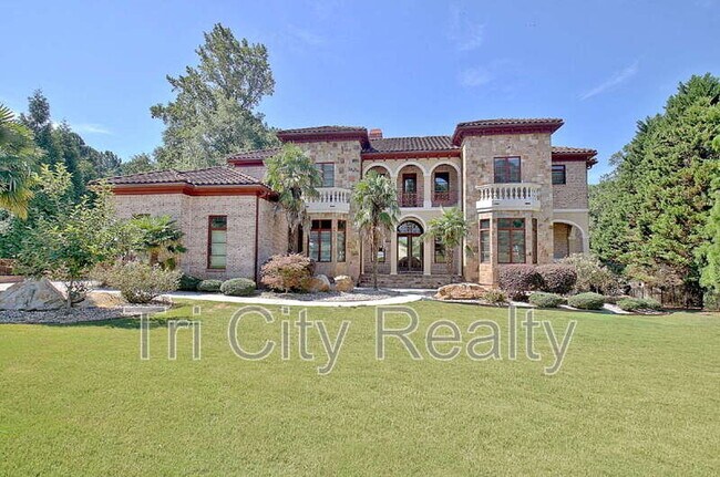 Building Photo - 250 Moss Creek Walk