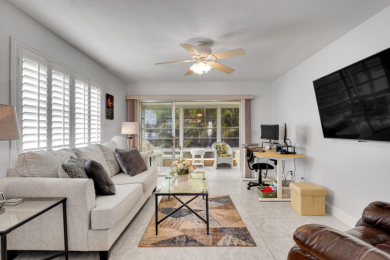 Foto principal - 2929 SE Ocean Blvd