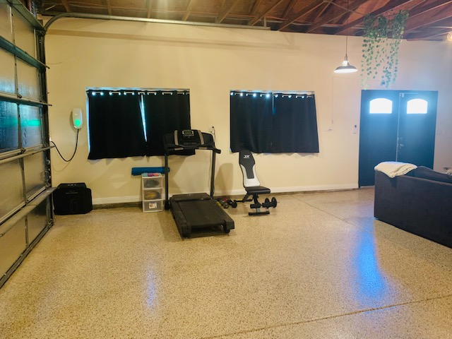 Building Photo - 3 Rooms for rent