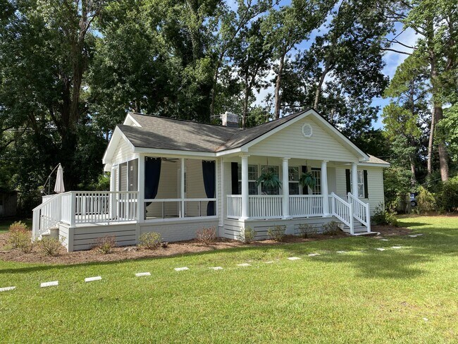 Building Photo - 37 Noble Glen Dr