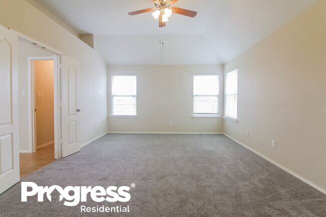 Building Photo - 5408 Creek Hill Ln