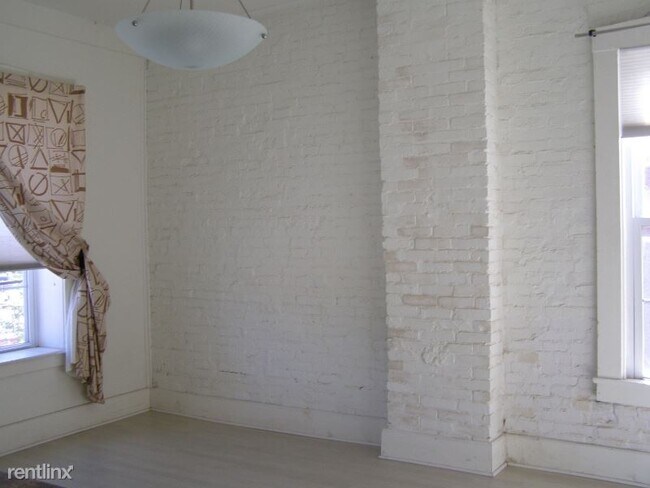 Foto del edificio - 612 Belle St