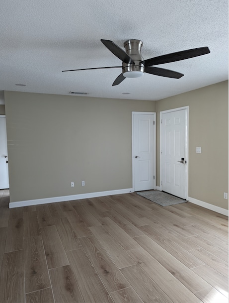 Building Photo - 1357 Dexter Dr E