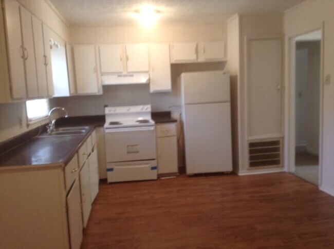 Foto del edificio - 222 Allen Memorial Dr SW