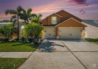 Building Photo - 7116 Colonial Lake Dr