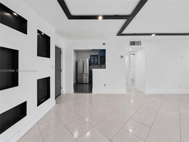 Foto del edificio - 8411 NW 8th St