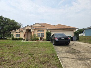 Building Photo - 2078 Galahad Dr
