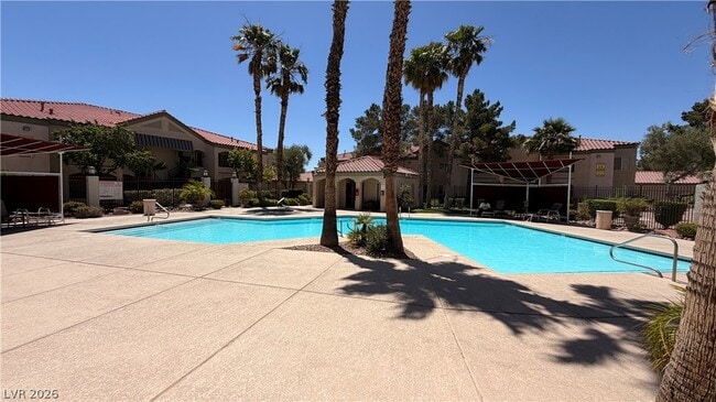 Building Photo - 7885 W Flamingo Rd