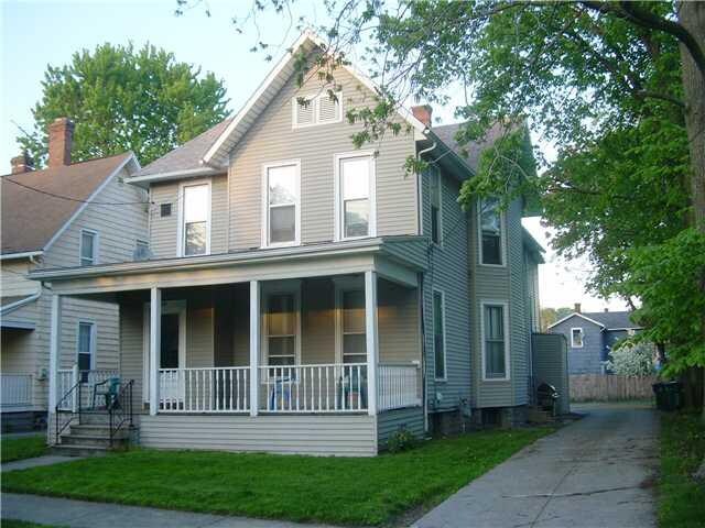 Primary Photo - 157 Vandervoort St