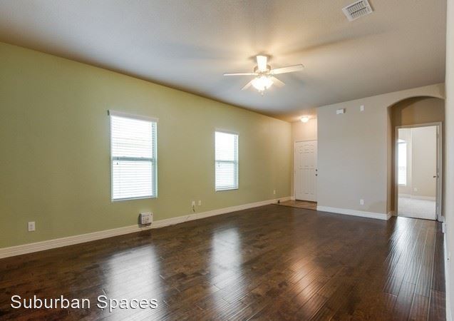 Building Photo - 3 br, 2 bath House - 426 Unicorn Ranch