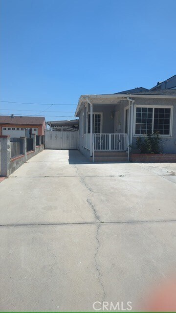 Foto del edificio - 4132 Lynd Ave