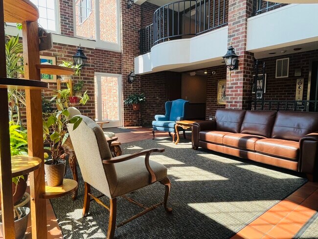 Foto del edificio - 520 Biesterfield Rd