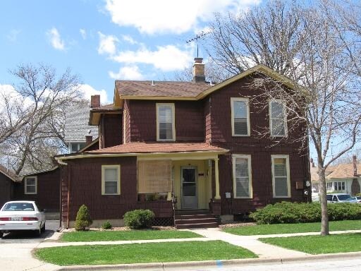 Building Photo - 354 Spruce St