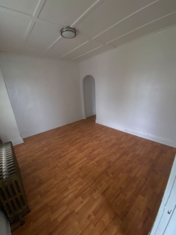 Building Photo - 165 Frothingham Ave