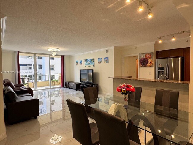 Building Photo - 2080 S Ocean Dr